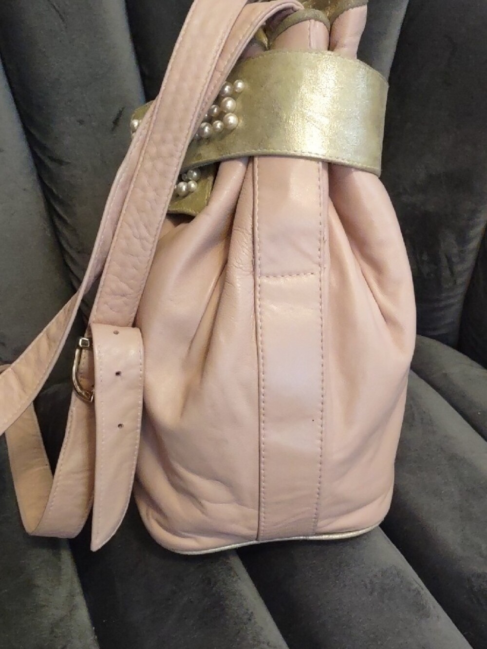 Blush Pink Viva Of California Leather Bucket Bag Pearl-Embellished Gold Flap - Picture 9 of 12